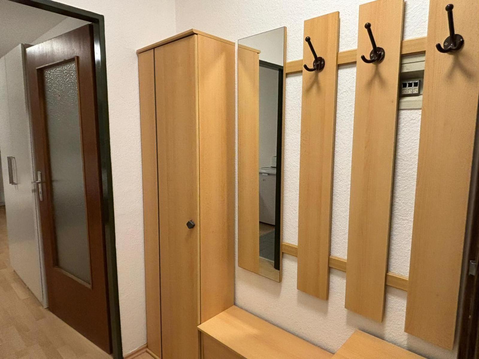 Stadtnahe Wohnung Mit Terrasse Hoechberg ภายนอก รูปภาพ